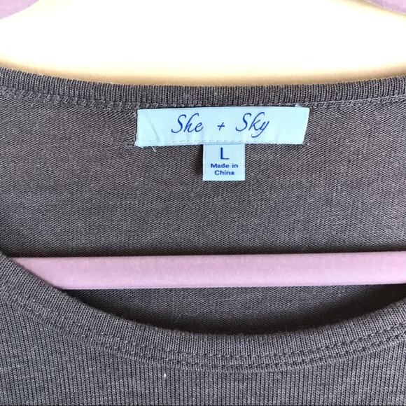 SHE + SKY Taupe Sweater Lace Hem Sz Lg - Picture 3 of 4